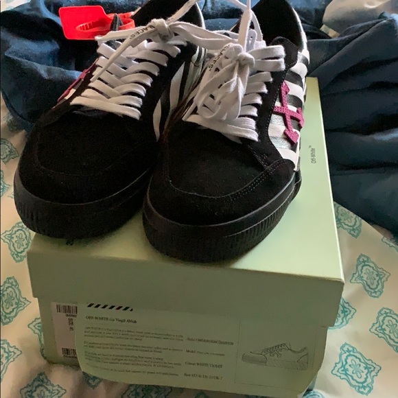 off white vulcan low